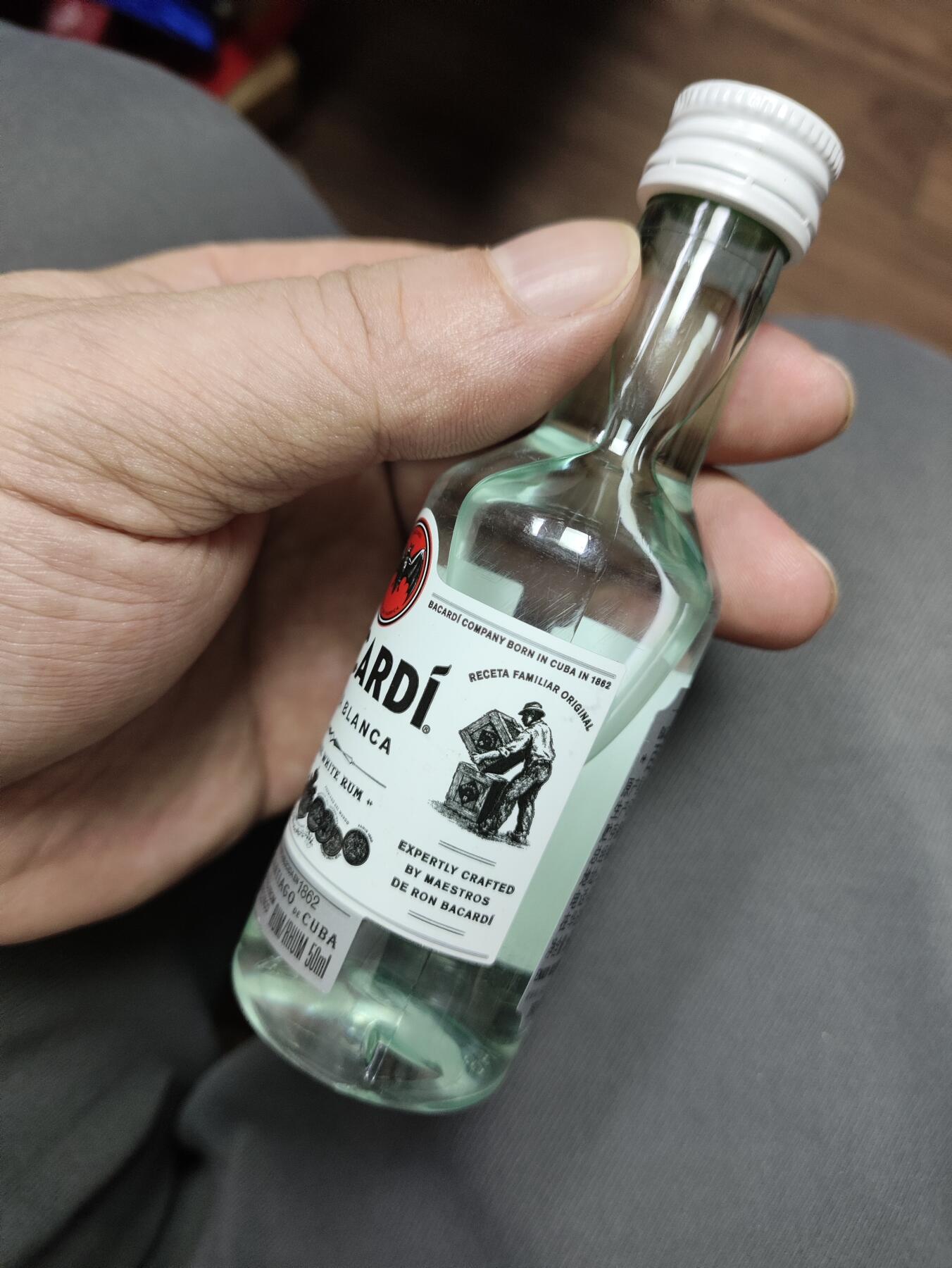 世界洋酒小酒版专场 波多黎各百加得白朗姆酒