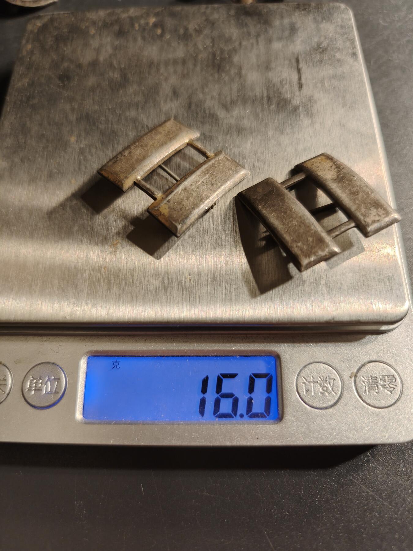 老王徽章第156期 美国陆军上尉军衔标志一组2枚     二战时期横针版    925银    不同版本     16g 