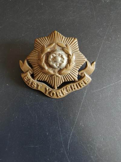 老王徽章第156期 - 英国东约克步兵团帽徽    一战时期