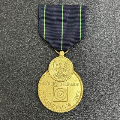 西秦中古拍卖第六十二期 - 美国海军射击奖章 金色