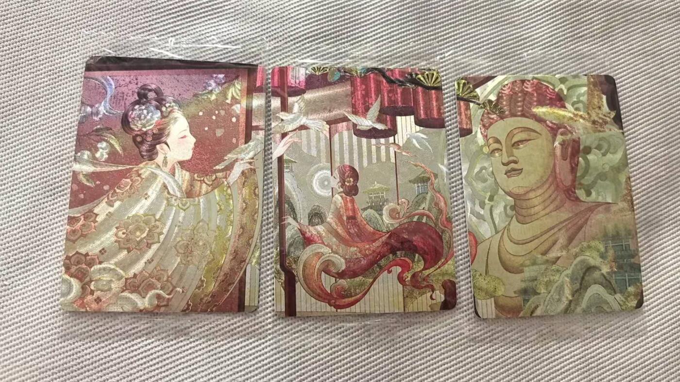 龙虎卡牌第五十九场（无佣金，满120包邮，周六晚上结拍，欢迎送拍） 【原膜】粗闪三拼 可可瑞听 梦回大唐一套
