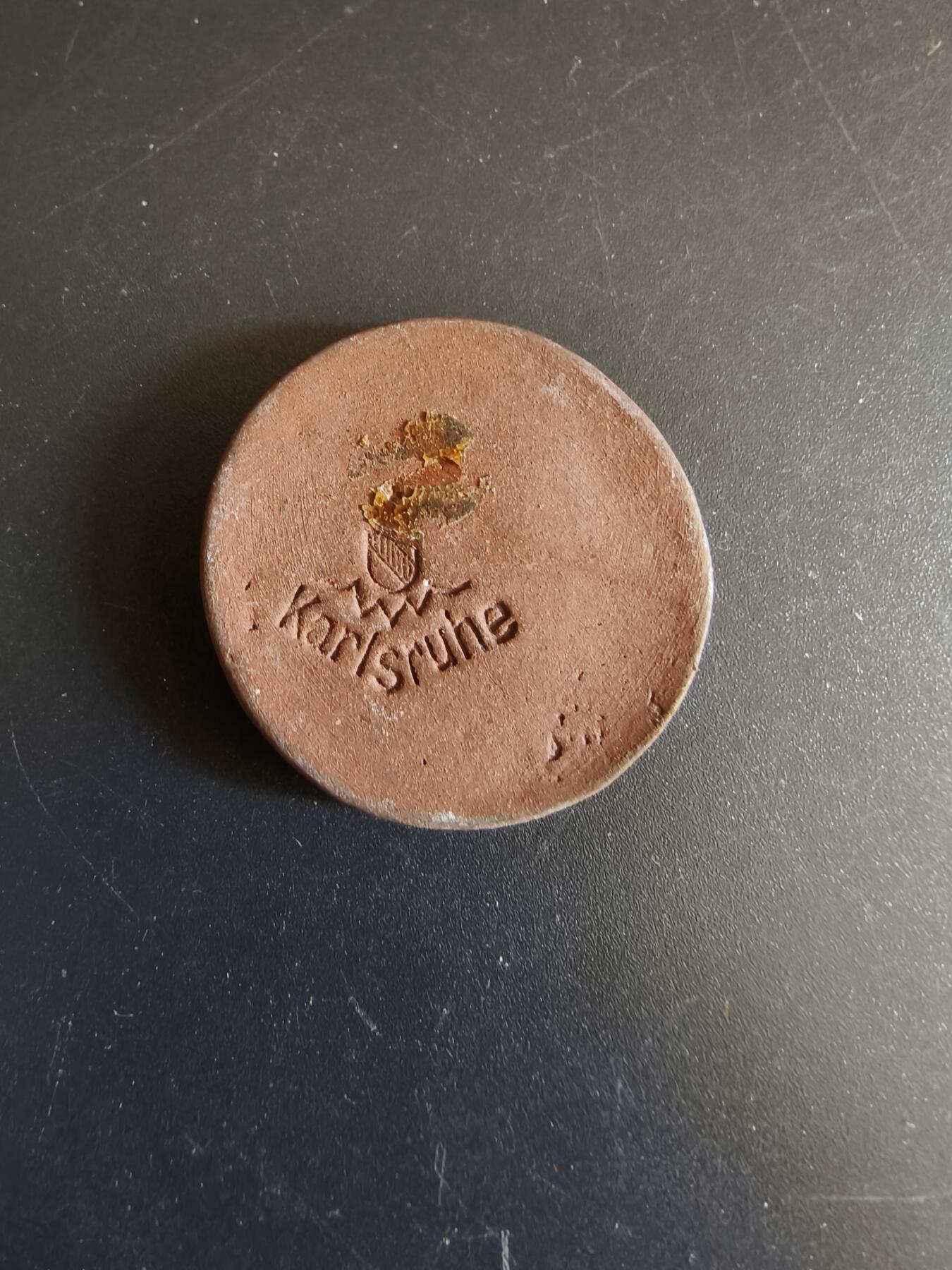 老王徽章第156期 德三1934母亲证章 