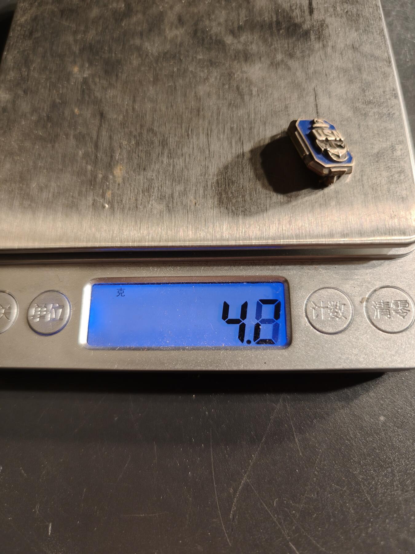 老王徽章第156期 美国海军证章    925银镀金珐琅     4.8g