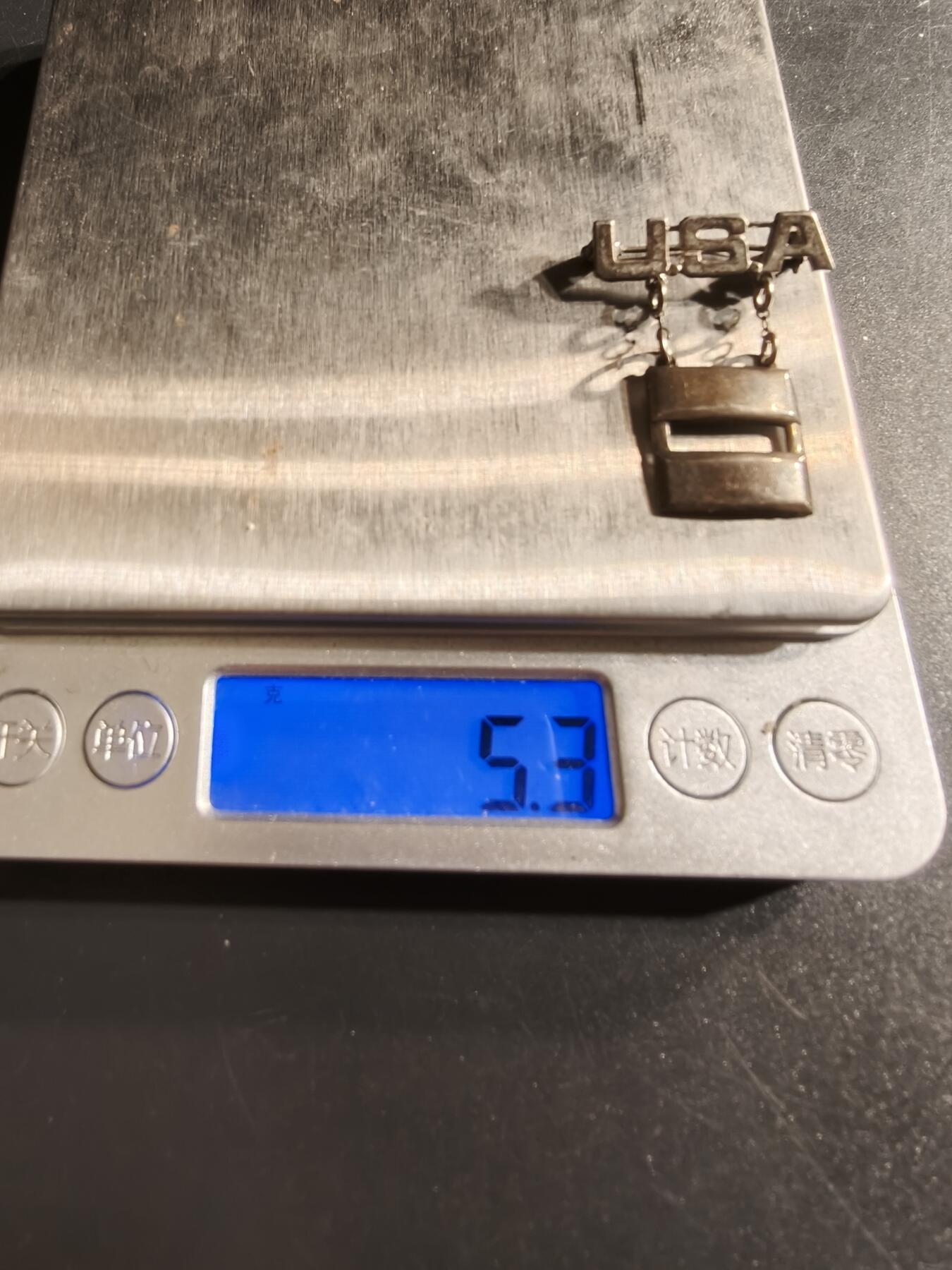 老王徽章第156期 美国上尉军衔徽章      925银    5.3g
