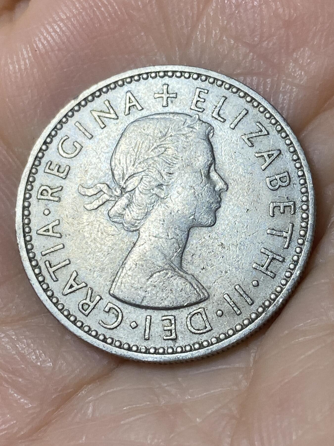 2025年第一百一十场(总第一百三十六场）外国好品散币(免佣金) 英国🇬🇧1958年1先令(伊丽莎白二世青年桂冠，第二版，英格兰盾徽版)