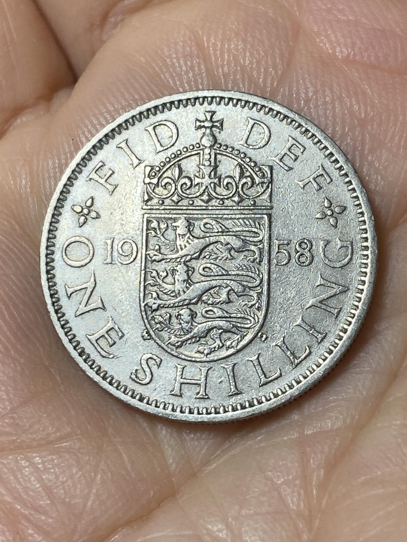 2025年第一百一十场(总第一百三十六场）外国好品散币(免佣金) 英国🇬🇧1958年1先令(伊丽莎白二世青年桂冠，第二版，英格兰盾徽版)
