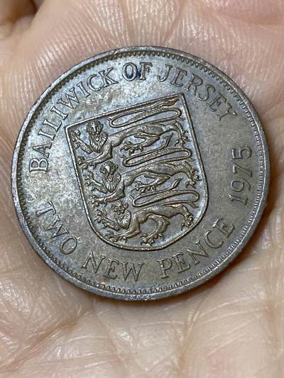2025年第一百一十场(总第一百三十六场）外国好品散币(免佣金) - 英属泽西岛🇯🇪1975年2新便士(伊丽莎白二世中年花冠，十进制第一版)
