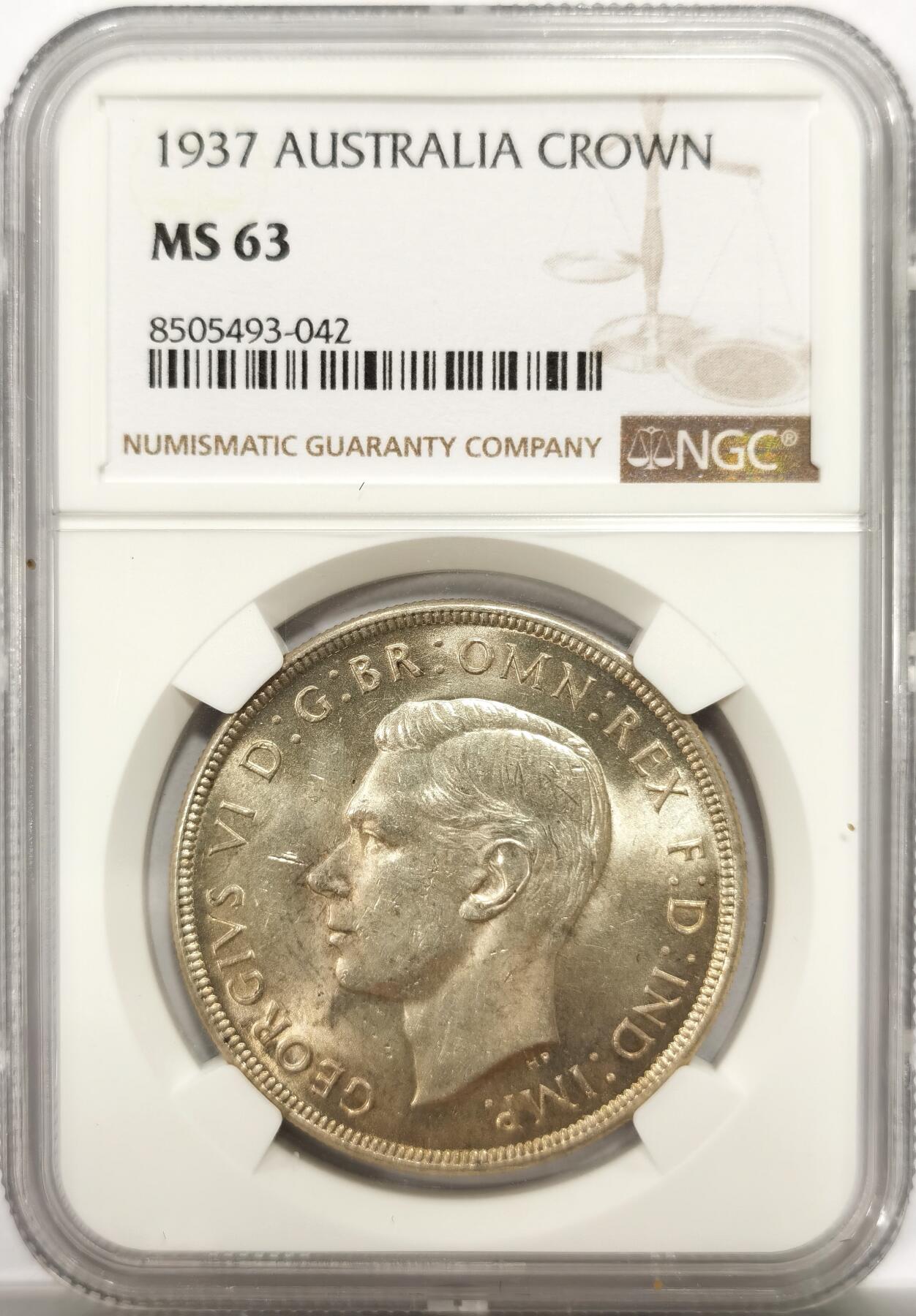 博洋堂世界钱币拍卖第143期（全场包邮） NGC MS63 澳大利亚1937年乔治六世大皇冠1克朗银币，原汁原味黄油彩老包浆，包浆醇厚，转光强烈细节优秀，状态极佳，获得更高的评分数目才28枚。