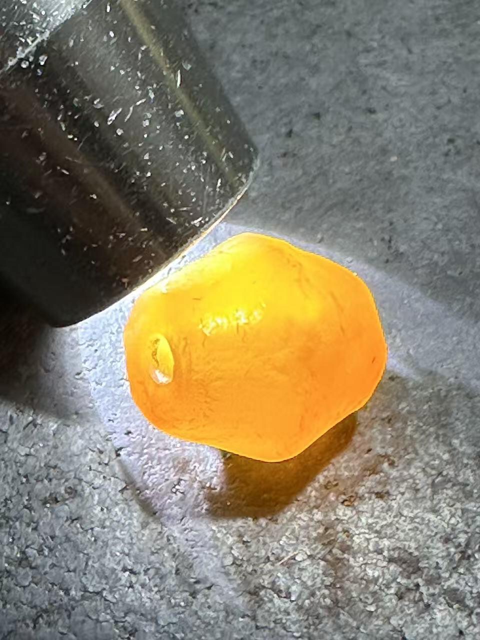 高玉化风化纹玛瑙通货随形碟珠一颗