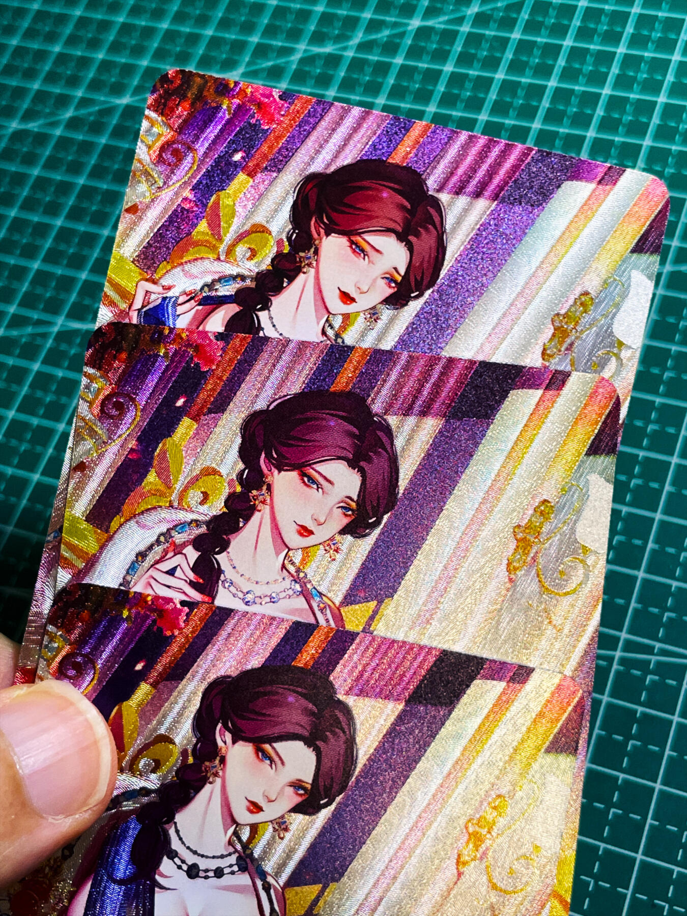 显眼宝34期 佣金1起 10月15日晚22:30截止  砖家卡牌   冲呀礼盒系列     艳绝天下叶卡捷琳二世含艺术卡   共3张   折彩工艺   大卡尺寸  63*88