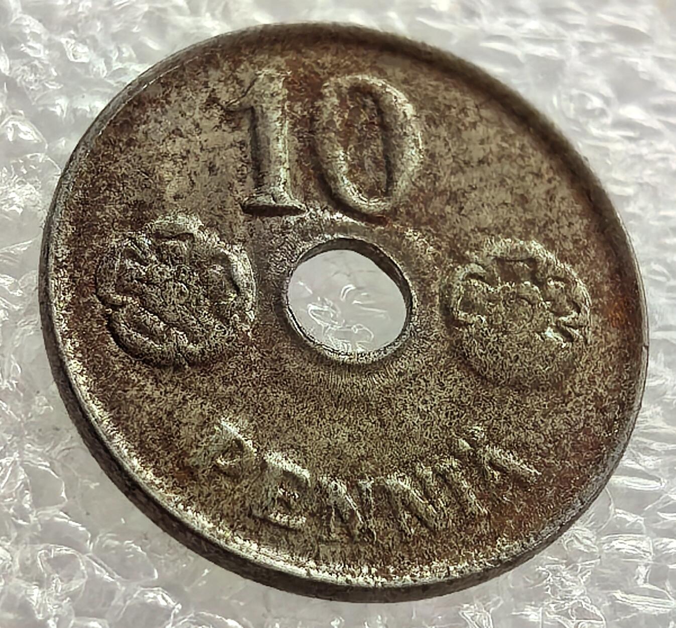 外国优质纪念币银币，周六晚上九点倒数截拍，满百包邮，可寄存半年，喜欢朋友微信扫描二维码可直接参拍 二战时期德占芬兰1943年5芬尼