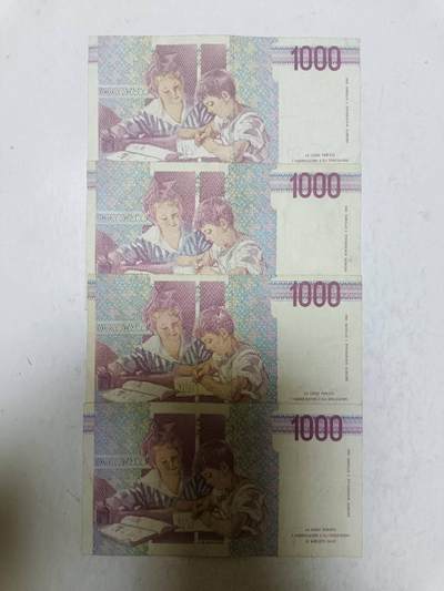 【20251020】非全新纸币第296场 意大利1000里拉4张纸币