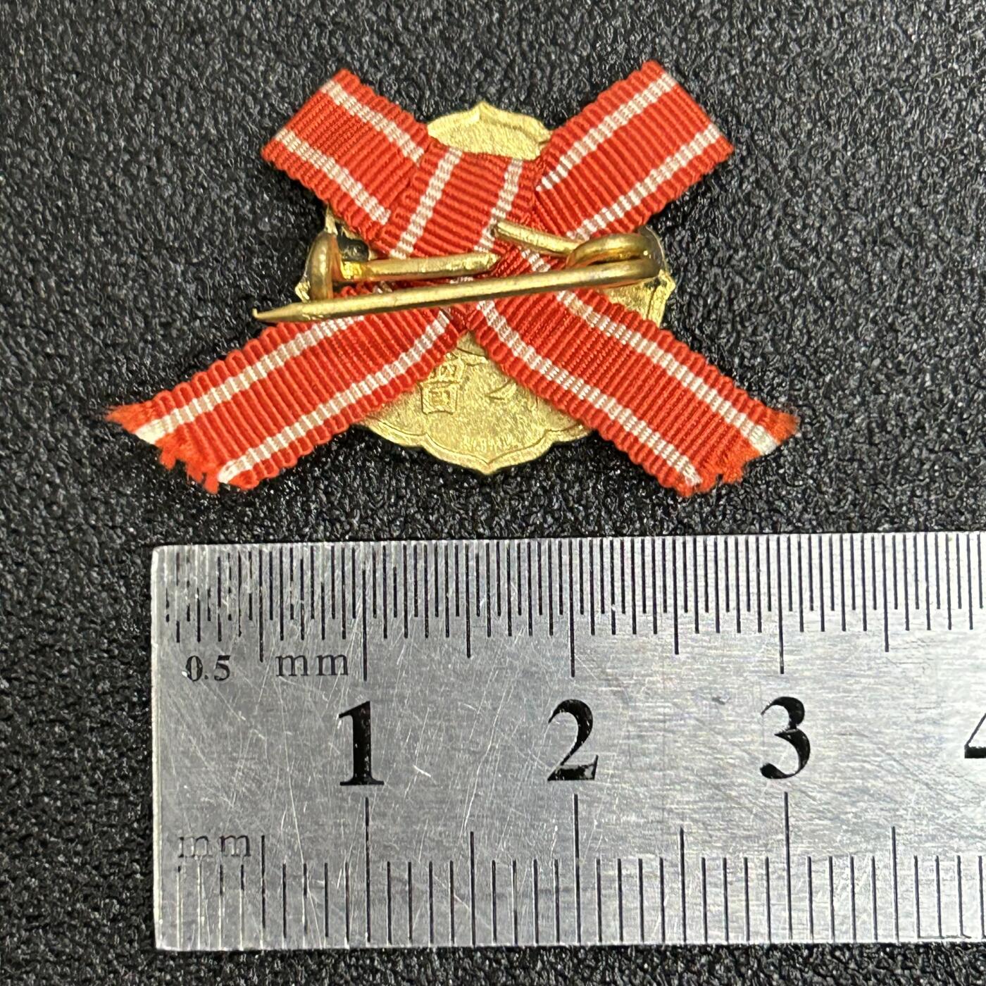 西秦中古拍卖第六十二期 不忘历史·抗战收藏 抗战时期 日本武德会徽章