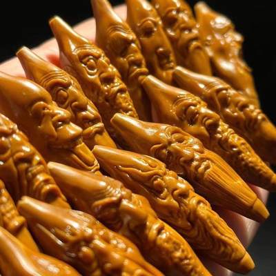 橄榄柳叶核《十八罗汉》纯手工柳叶核长串脖挂,大籽柳叶 橄榄柳叶核《十八罗汉》纯手工柳叶核长串脖挂,大籽柳叶