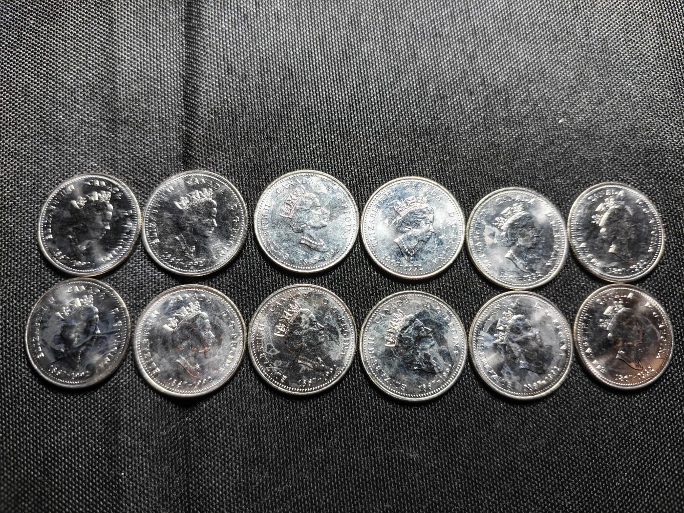 KK钱币收藏小铺  （套币 批量/好品散币 银币）专场  2月预留时间 周末发货 1992 加拿大25分清年纪念币12枚一套