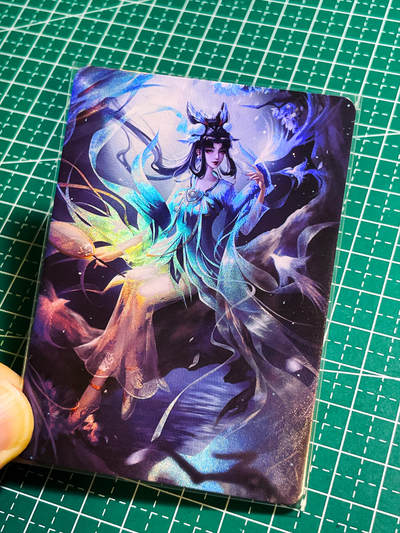 显眼宝34期 佣金1起 10月15日晚22:30截止  - 墨卡文创   经典盲盒卡系列     小狐仙   限编号011  共1张   折彩工艺   大卡尺寸  63*88