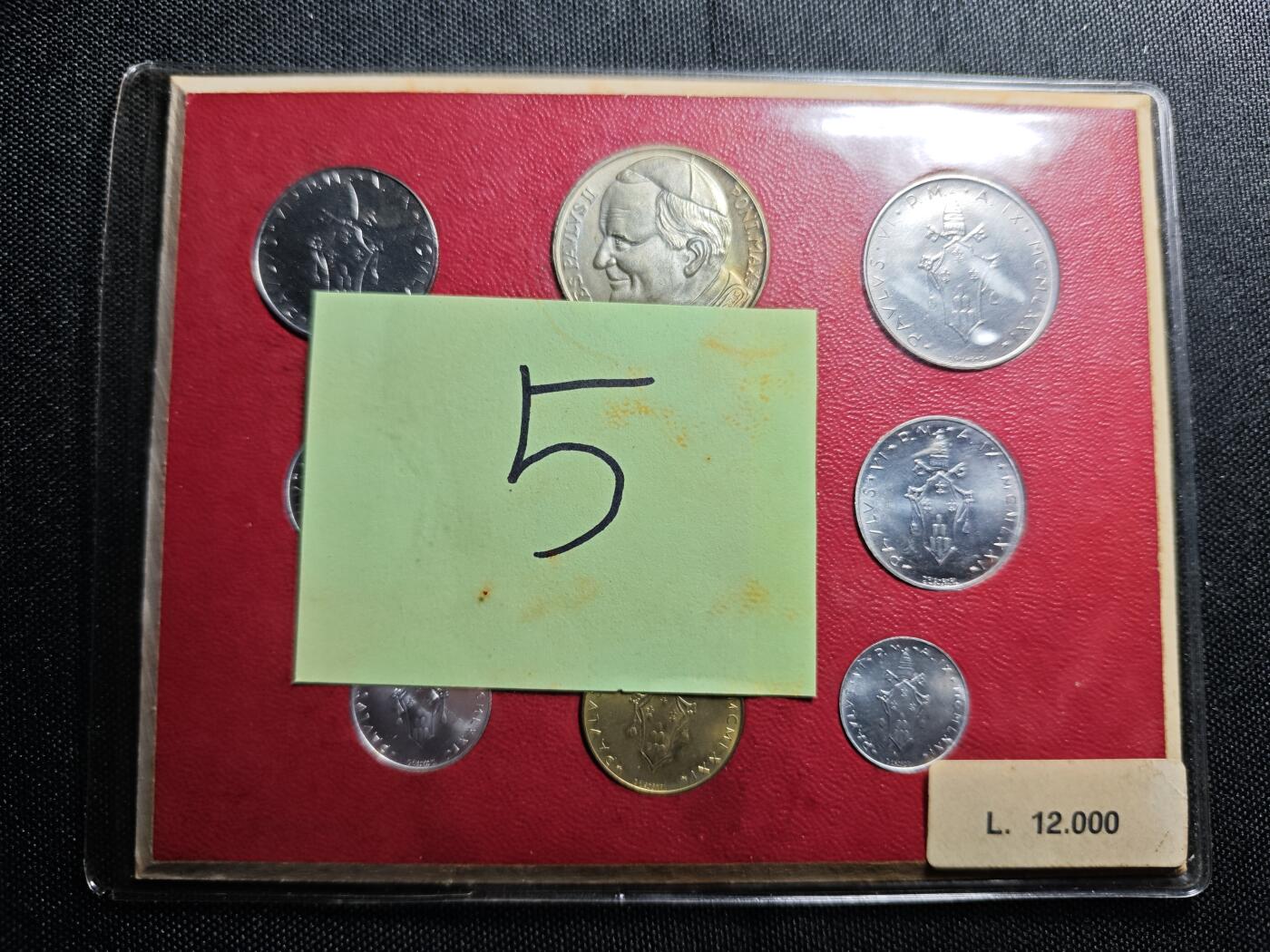 KK钱币收藏小铺  （套币 批量/好品散币 银币）专场  2月预留时间 周末发货  梵蒂冈大小面值套币 含镀银章