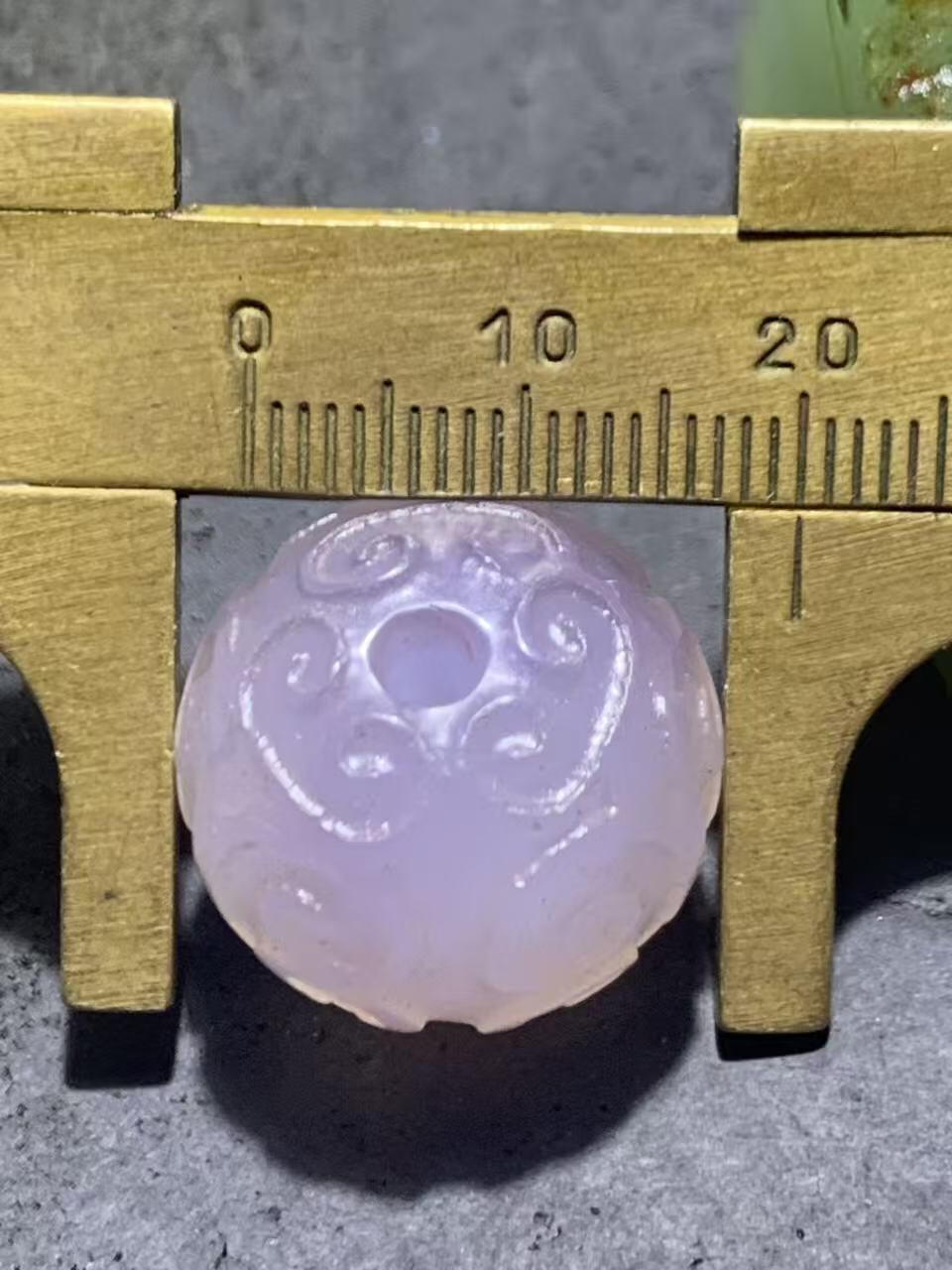稀有紫罗兰高冰荧光润料玛瑙2.0通货回纹珠一颗，