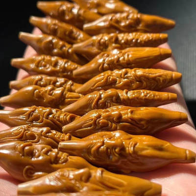 橄榄柳叶核《十八罗汉》纯手工柳叶核长串脖挂,大籽柳叶 橄榄柳叶核《十八罗汉》纯手工柳叶核长串脖挂,大籽柳叶