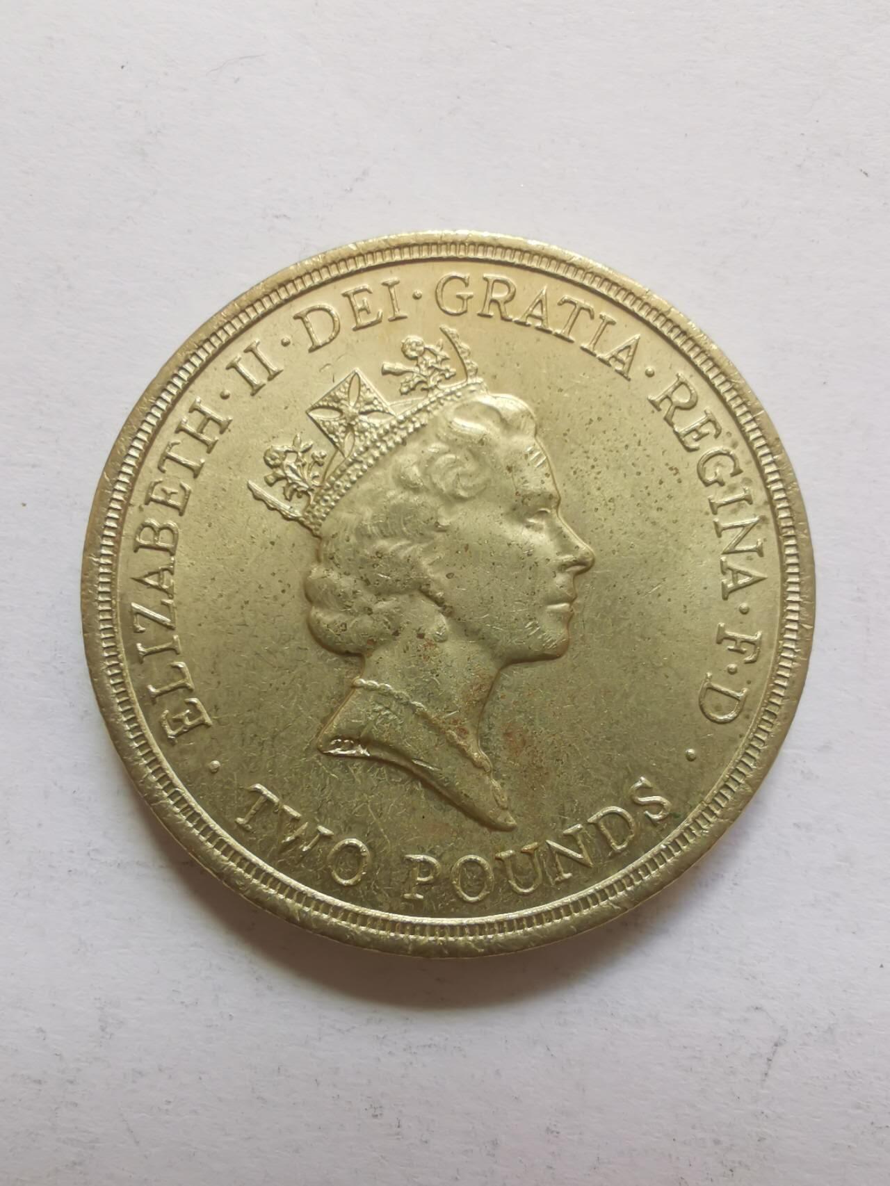 巨藏钱币第五期硬币场10月15号8点开拍 英国1986年年2镑纪念币28.3mm