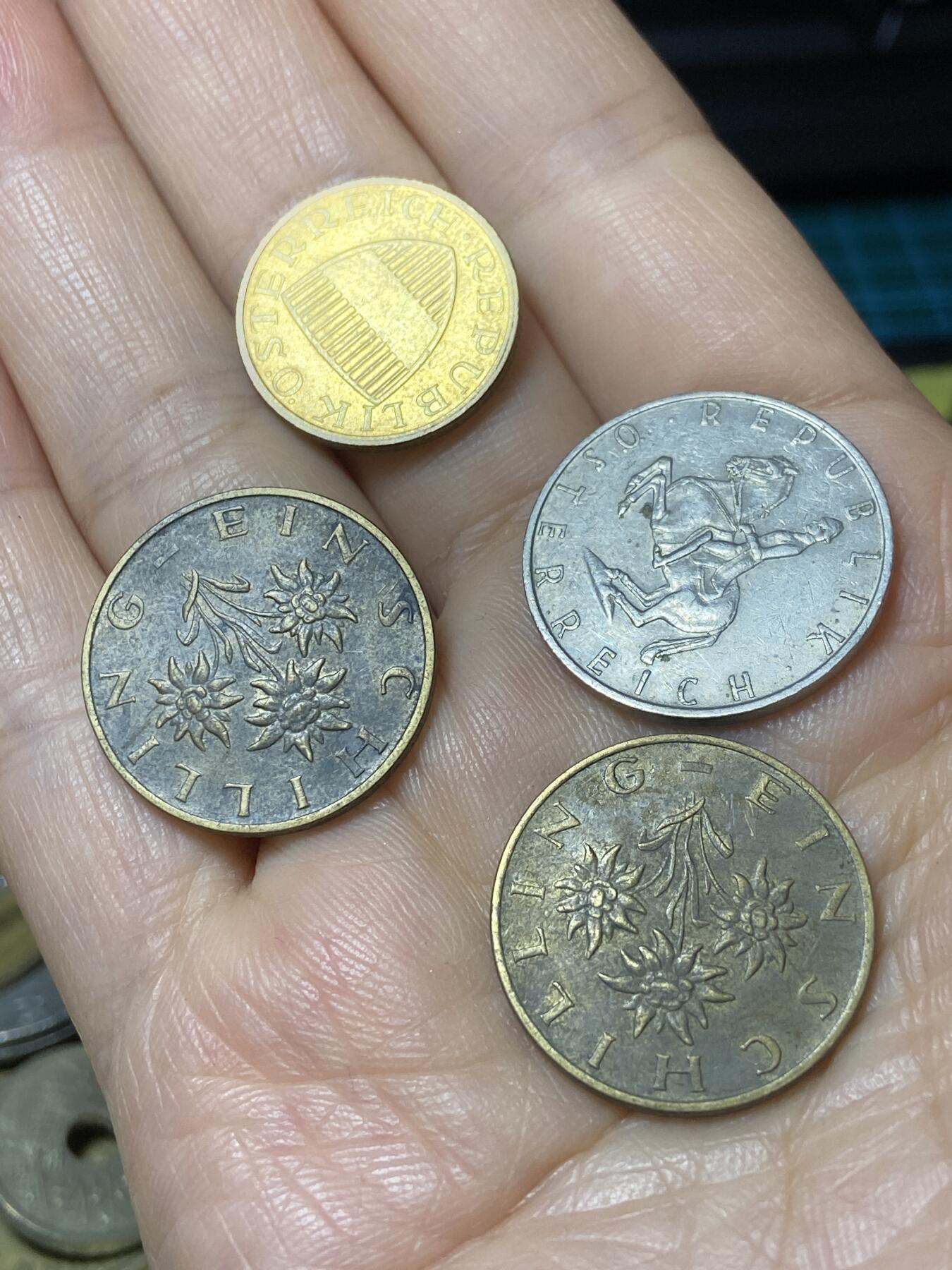 2025年第一百一十一场(总第一百三十七场）外国好品散币(免佣金) 奥地利🇦🇹4枚：1988年50格罗申，1970年5先令，1982年1先令，1979年1先令
