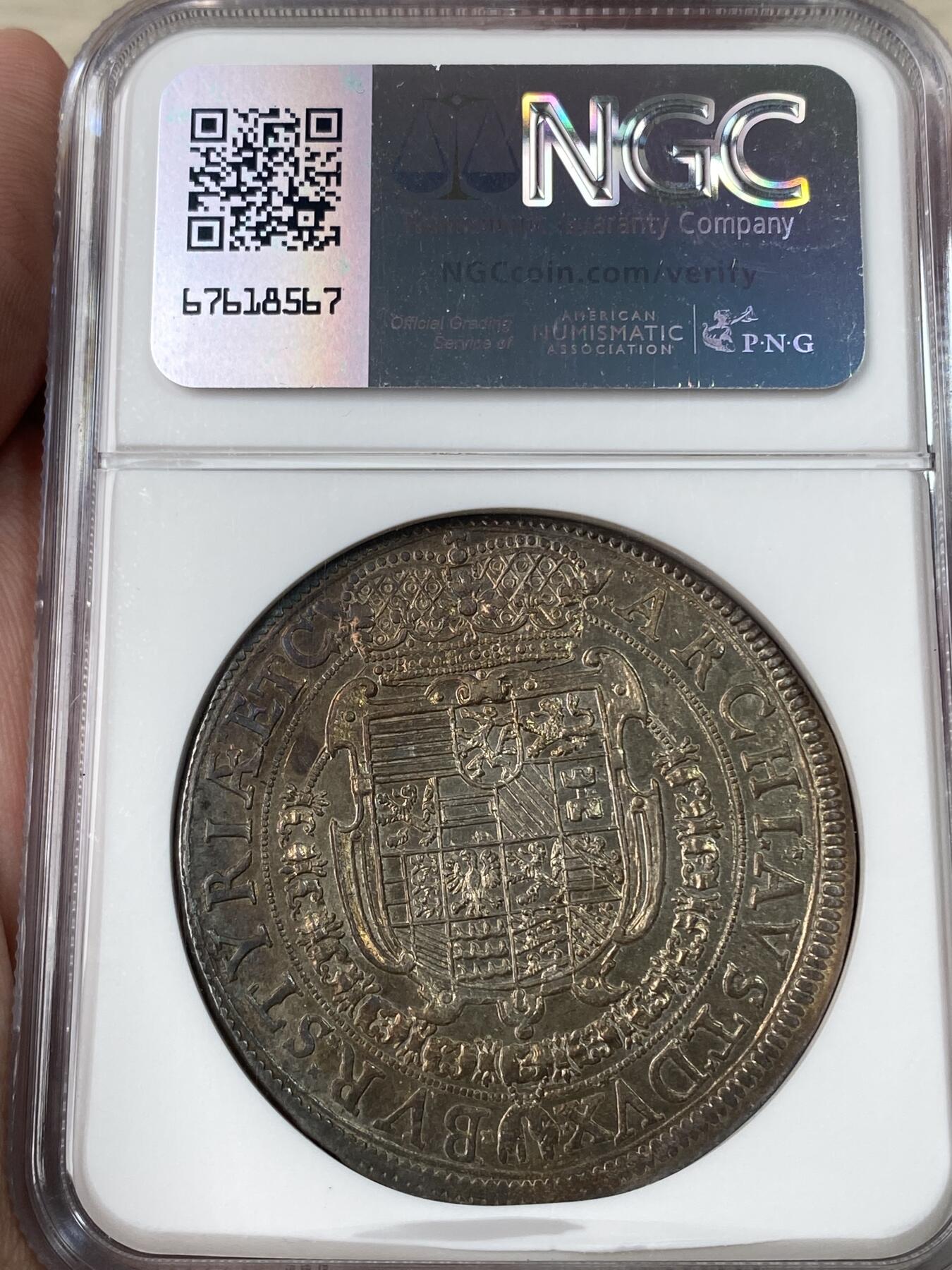 万国钱币拍卖第053期【万国秋季大拍上●周五周六两场连拍】 NGC MS62 1627年神圣罗马帝国费迪南德二世纹章大泰勒 近400年历史的神罗大银 醇厚均匀香槟色包浆极致美丽 全深打顶级状态