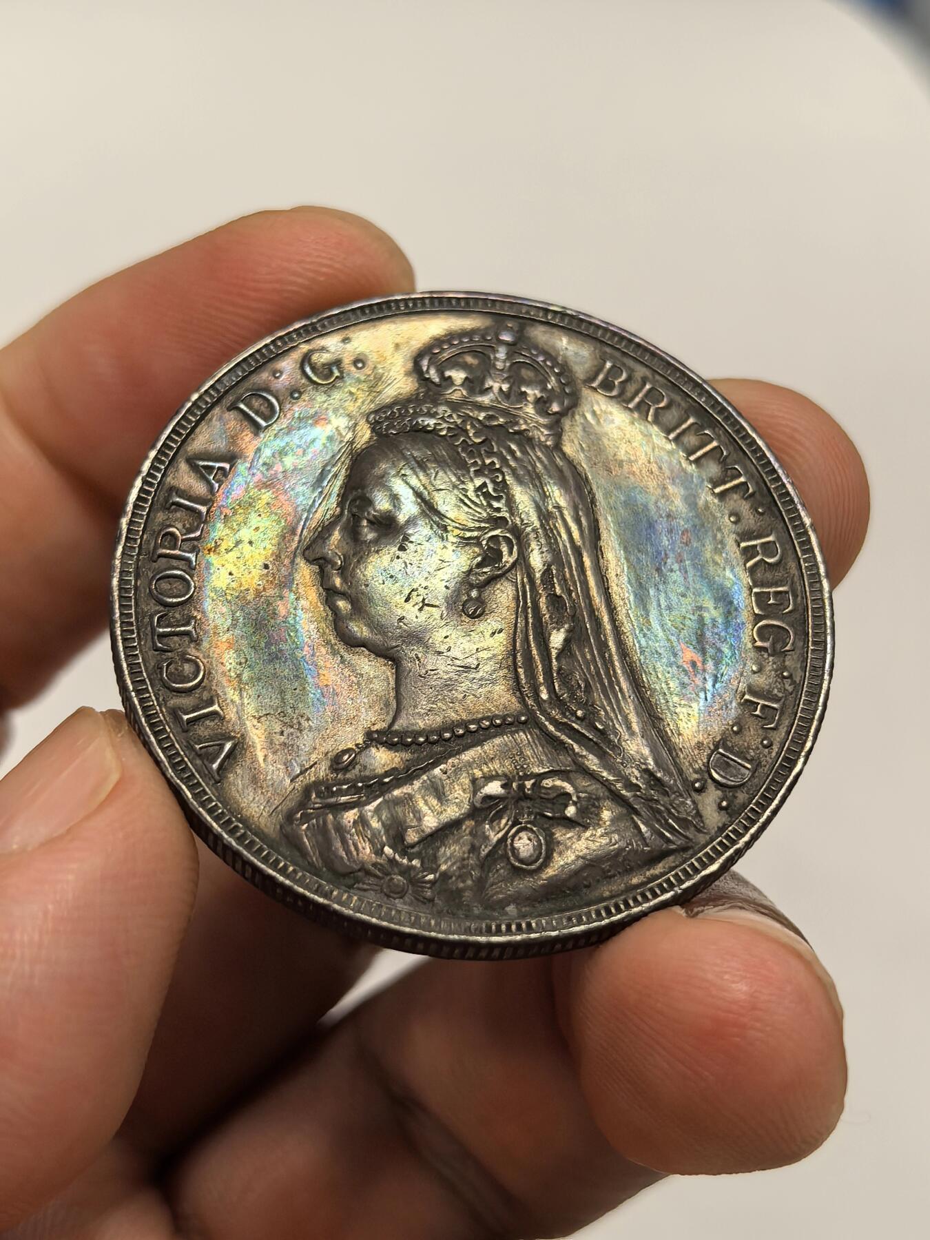 博洋堂世界钱币拍卖第143期（全场包邮） 英国1891年维多利亚高冠马剑克朗银币 少见年份，发行量仅56.6万枚，好品，双面黑漆骨，可送评级