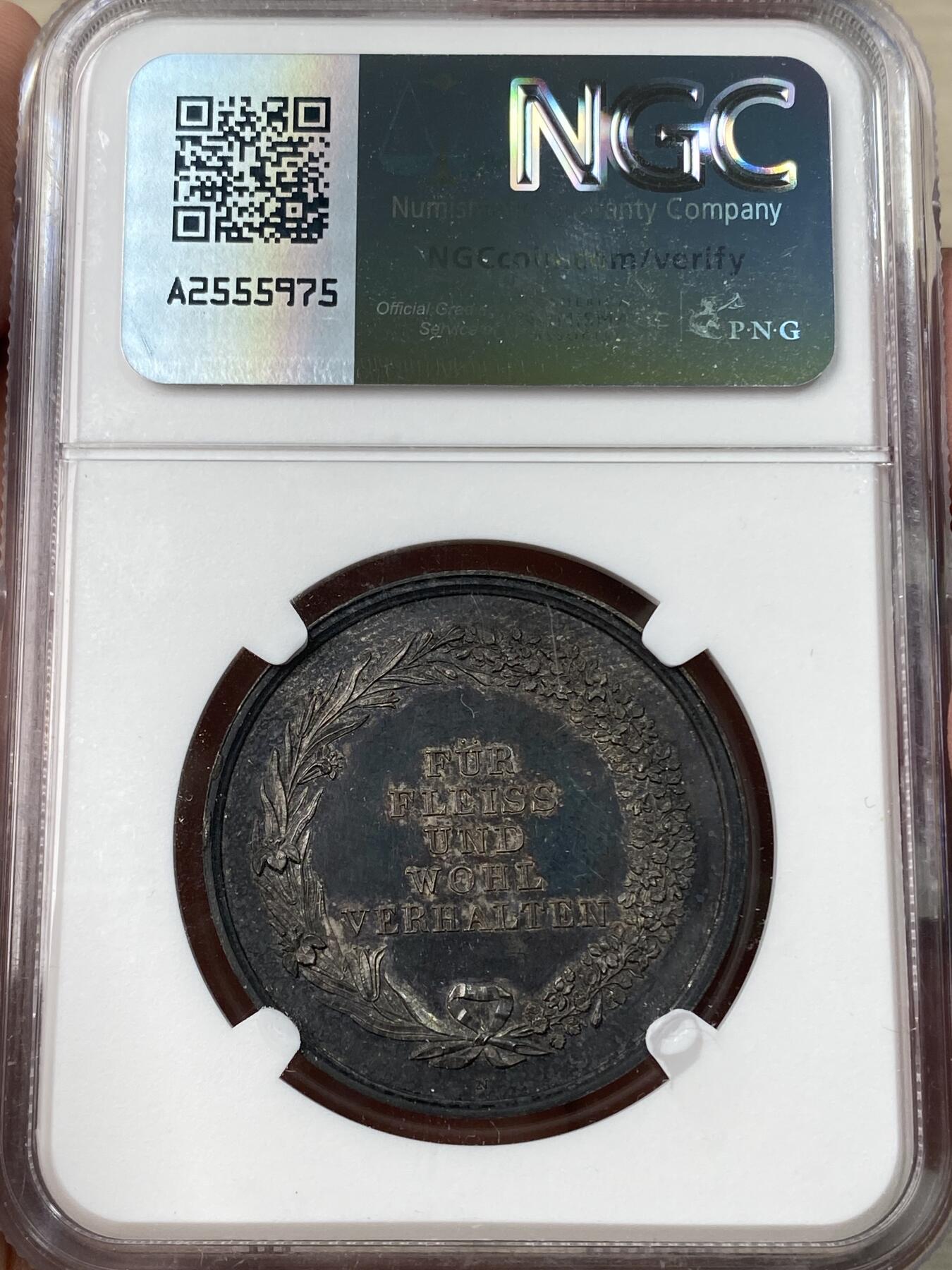 万国钱币拍卖第053期【万国秋季大拍下●周五周六两场连拍】 NGC MS61 1837年德国奥格斯堡女子学院“安娜·芭芭拉诉施泰滕”学校奖纪念银章 醇厚欧陆黑五彩极致美丽 33MM 15G