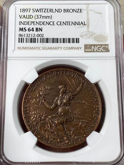 万国钱币拍卖第053期【万国秋季大拍上●周五周六两场连拍】 - NGC MS64 1897年瑞士联邦纪念沃州独立100周年纪念大铜章 沃州女神献上祝福 设计繁复美丽