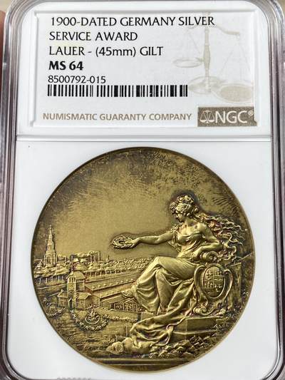 万国钱币拍卖第053期【万国秋季大拍下●周五周六两场连拍】 - NGC MS64 1900年德国城市服务卓越贡献纪念镀金大银章 日耳曼女神为城市献上桂冠 NGC唯一评级冠军分 镀金层均匀浓厚 城市景观极其精细