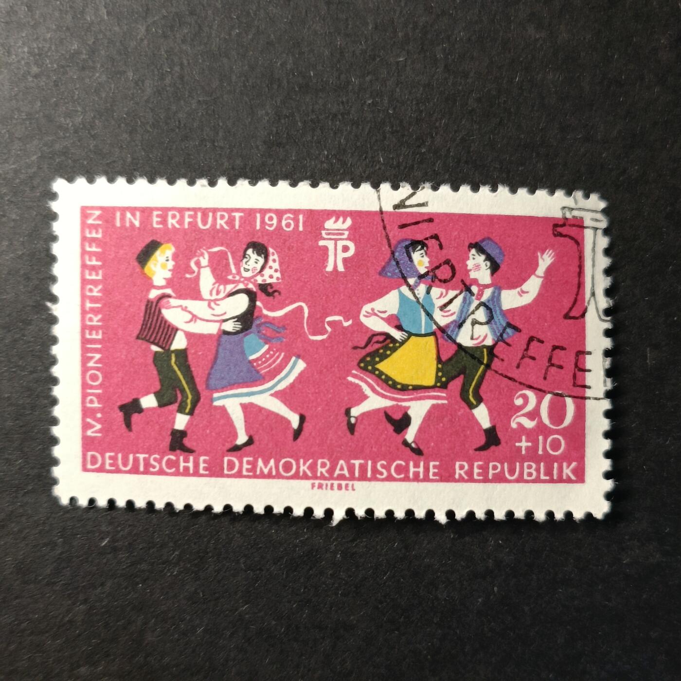 嘉禾收藏    【第351期】            无佣金、可寄存、满30元包邮 德国🇩🇪东德