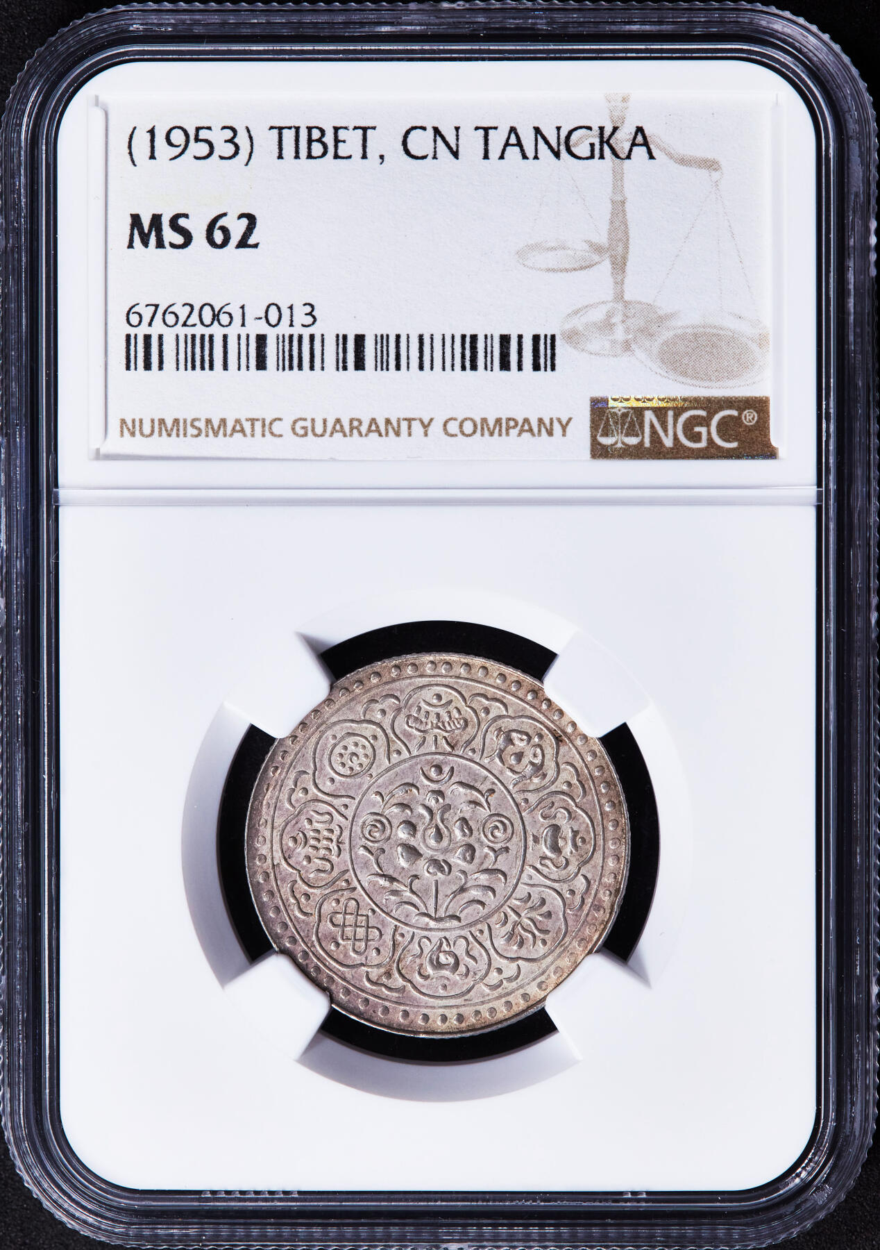 【俄甄集藏】2025年(044)11-12星期三晚 19:30 全场包邮