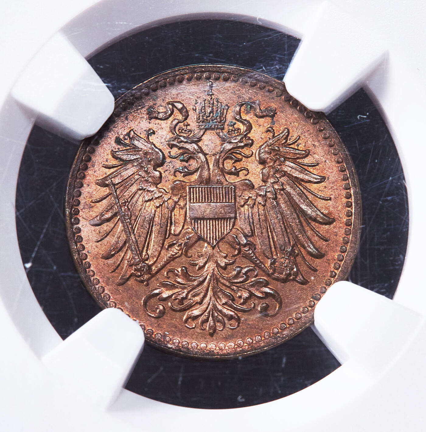 【俄甄集藏】2025年(044)11-12星期三晚 19:30 全场包邮 奥匈帝国-奥地利1916年1赫勒铜币，NGC MS64，转光品相，盒子底部有小磕，见详图