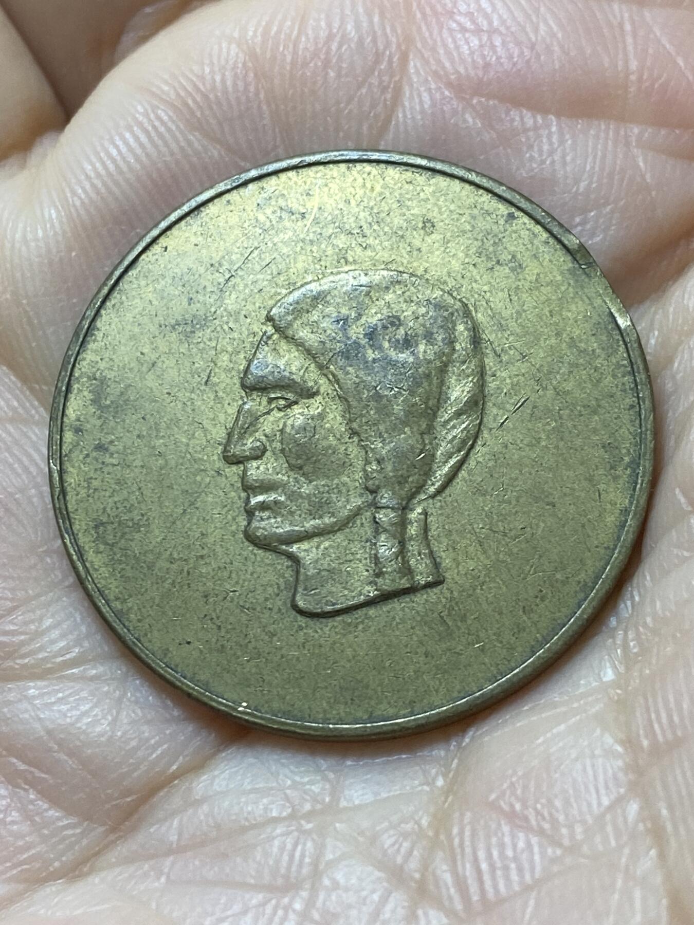 2025年第一百一十一场(总第一百三十七场）外国好品散币(免佣金)