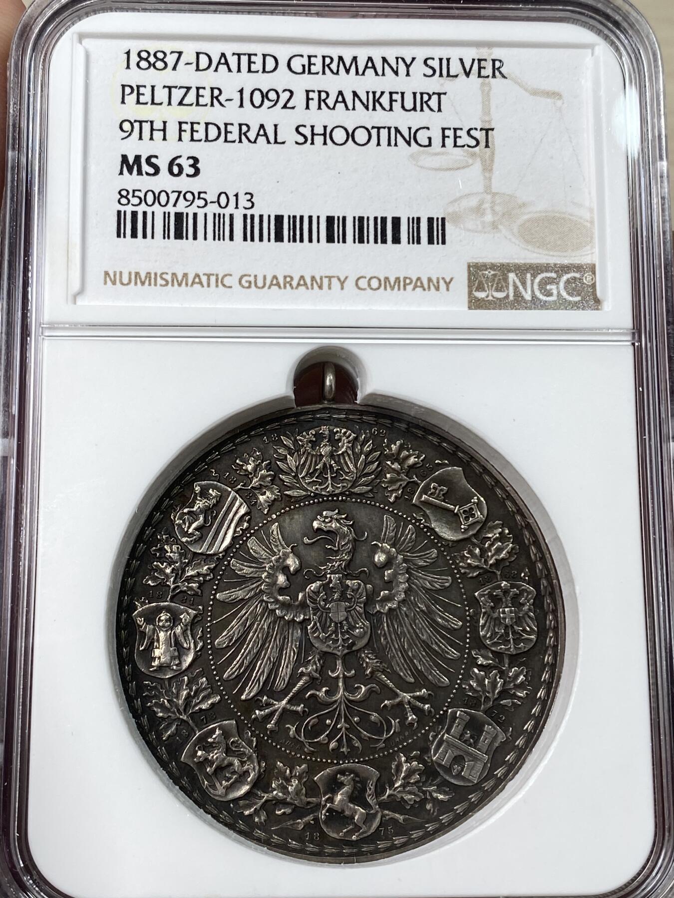 万国钱币拍卖第053期【万国秋季大拍下●周五周六两场连拍】 NGC MS63 1887年德国法兰克福第九届联邦射击节大银章 经典名誉品种黑色油光光泽 40MM 27G
