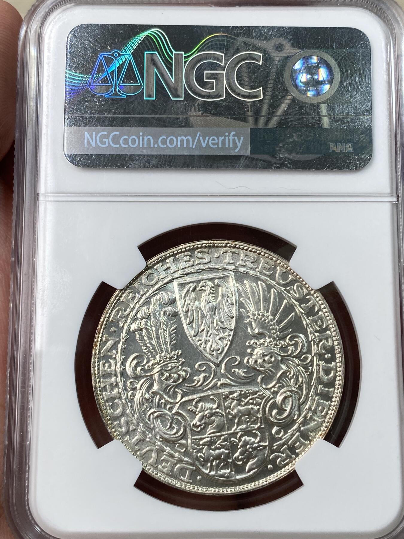 万国钱币拍卖第053期【万国秋季大拍上●周五周六两场连拍】 NGC MS62 1927年德国魏玛共和国兴登堡总统80大寿5马克币章 卡尔哥茨作品 原味银霜感极强