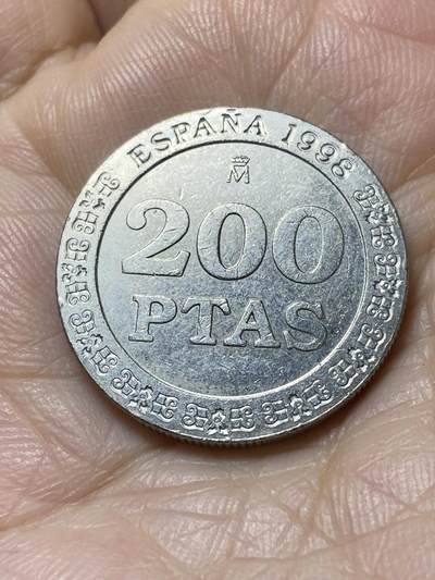2025年第一百一十一场(总第一百三十七场）外国好品散币(免佣金) - 西班牙🇪🇸1998年200比塞塔(首发年仅发行3年)
