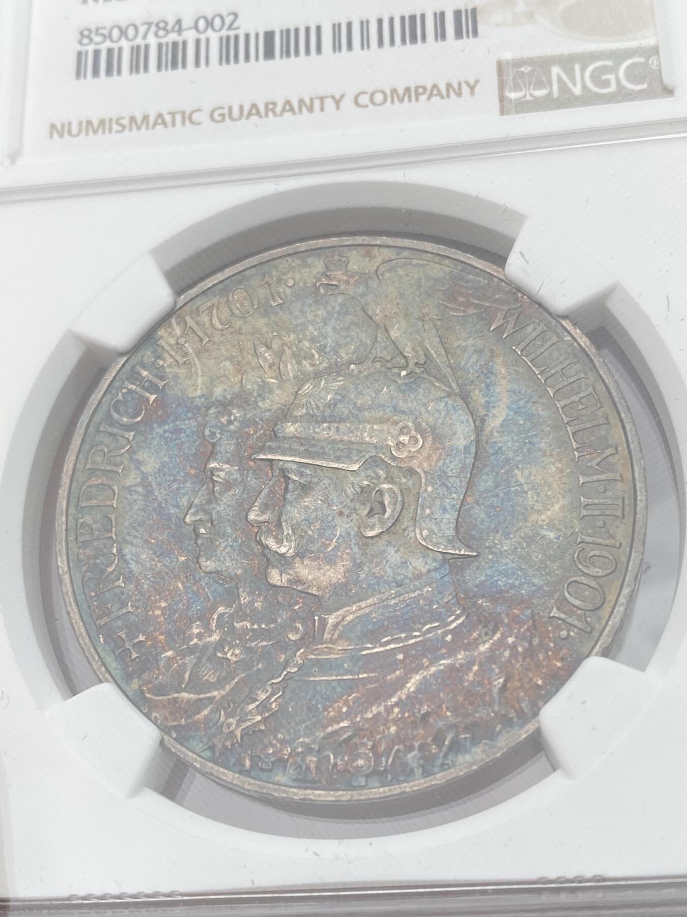 万国钱币拍卖第053期【万国秋季大拍下●周五周六两场连拍】 NGC MS61 1901年德国普鲁士建国200周年纪念长翅5马克 普鲁士经典品种 焕蓝七彩包浆
