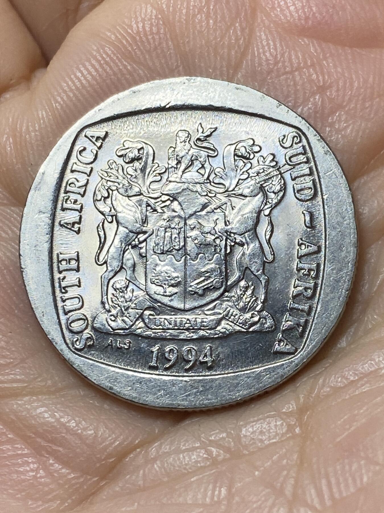 2025年第一百一十一场(总第一百三十七场）外国好品散币(免佣金) 南非🇿🇦1994年5兰特