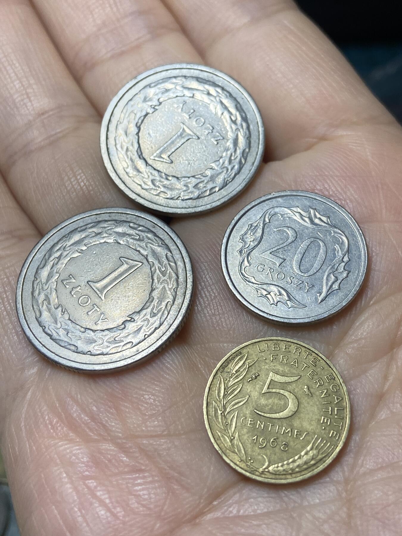 2025年第一百一十一场(总第一百三十七场）外国好品散币(免佣金) 散币4枚：波兰🇵🇱1990年、1995年1兹罗提，2004年20格罗希，法国🇫🇷1968年5分