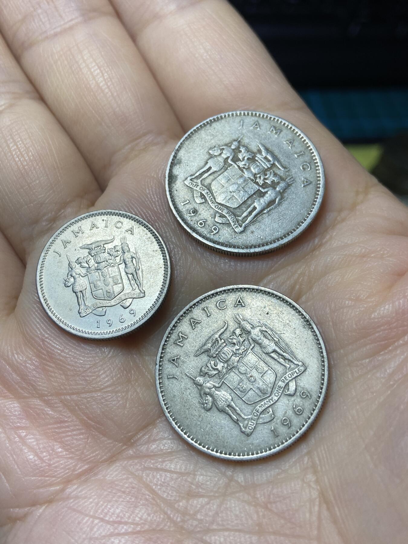 2025年第一百一十一场(总第一百三十七场）外国好品散币(免佣金) 牙买加🇯🇲1969年3枚：5分10分