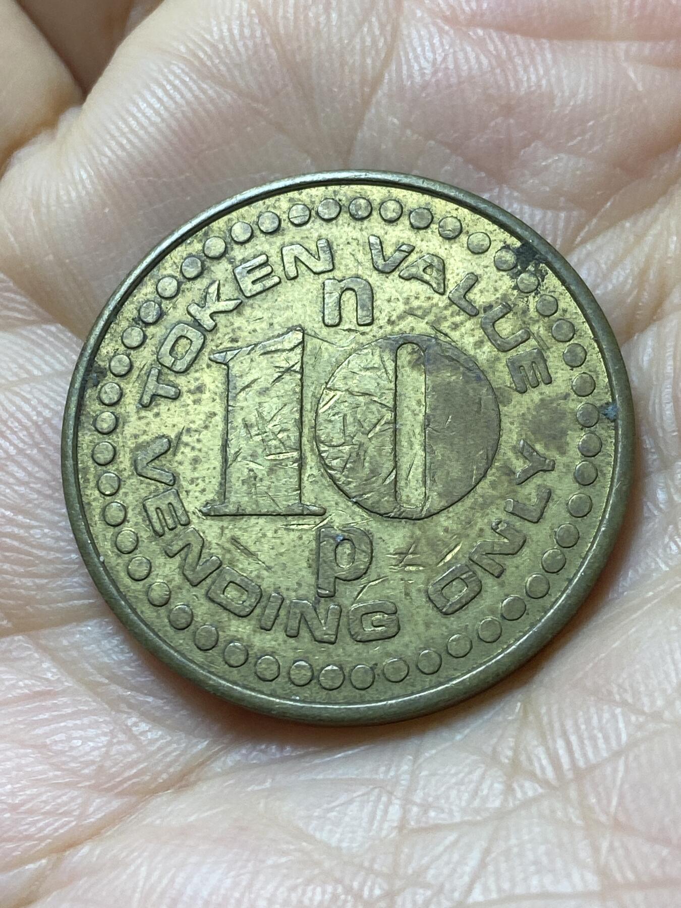 2025年第一百一十一场(总第一百三十七场）外国好品散币(免佣金) 英国🇬🇧10便士铜代币