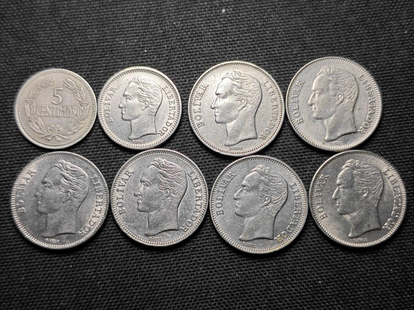 KK钱币收藏小铺 第355场 2月预留时间 周末发货  委内瑞拉一组8枚