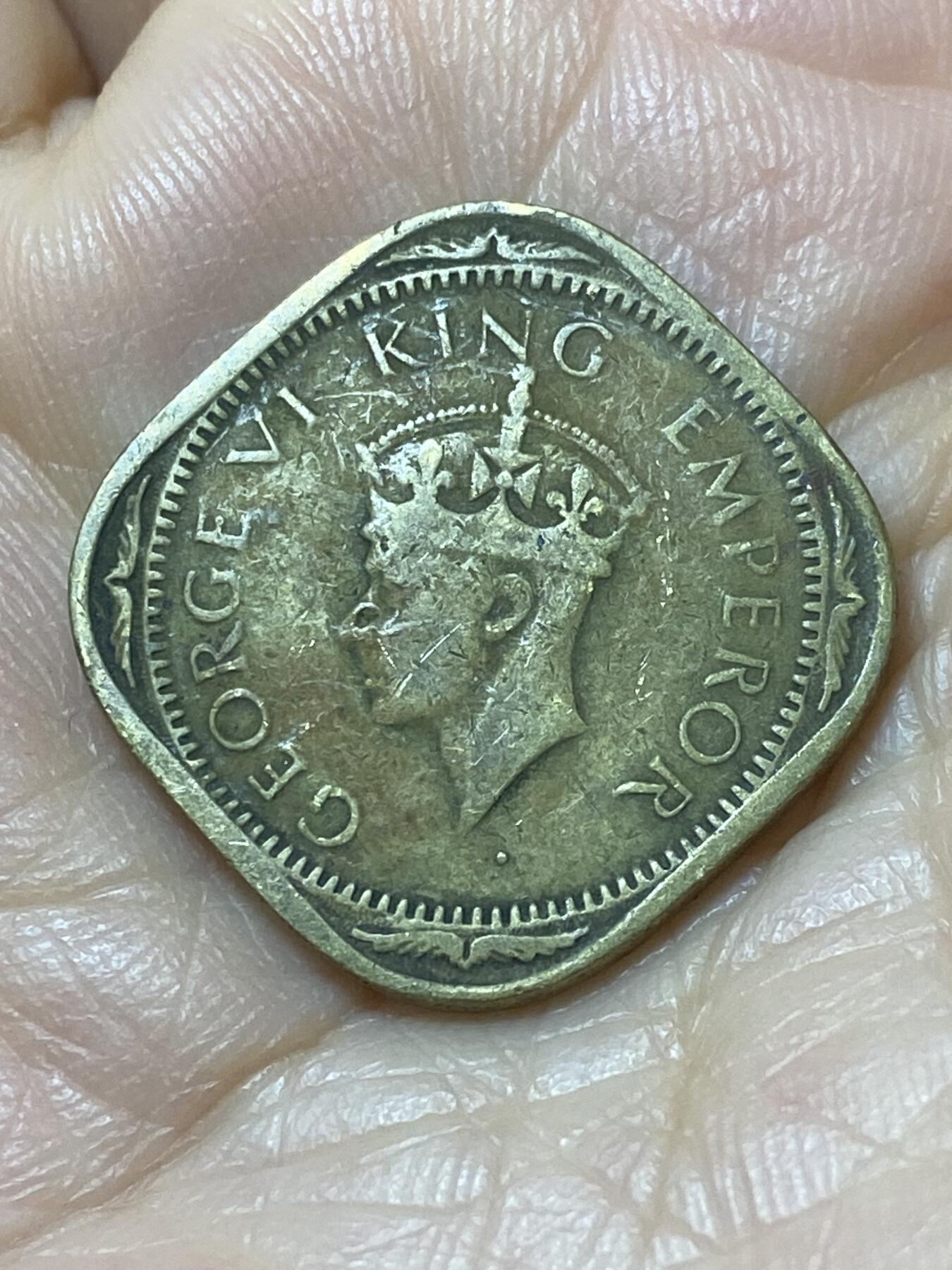 2025年第一百一十一场(总第一百三十七场）外国好品散币(免佣金) 英属印度1942年2安娜(乔治六世时期第三版首发年)