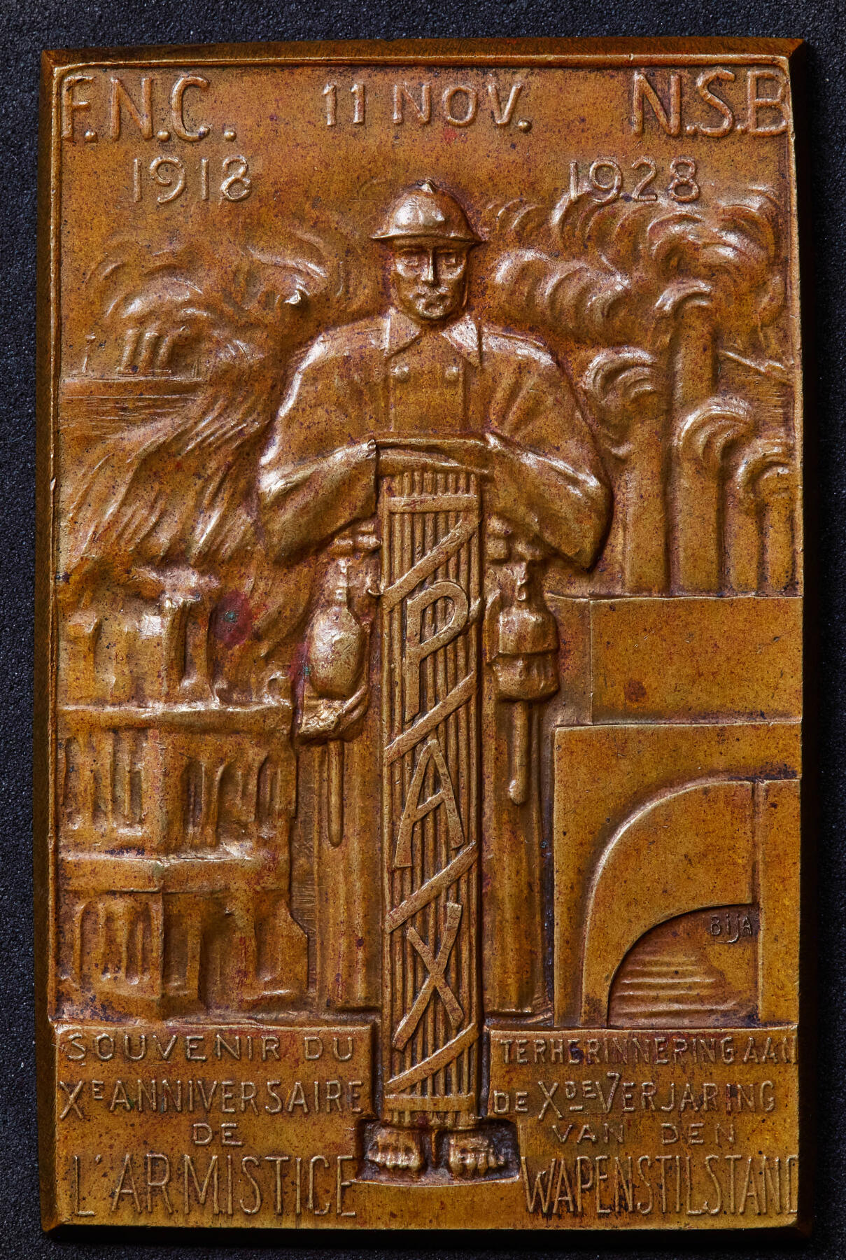 【俄甄集藏】2025年(044)11-12星期三晚 19:30 全场包邮 比利时1928年纪念全国战斗人员联合会筹备10周年方形大铜章，高：70mm，宽：45mm，重量：61.79克