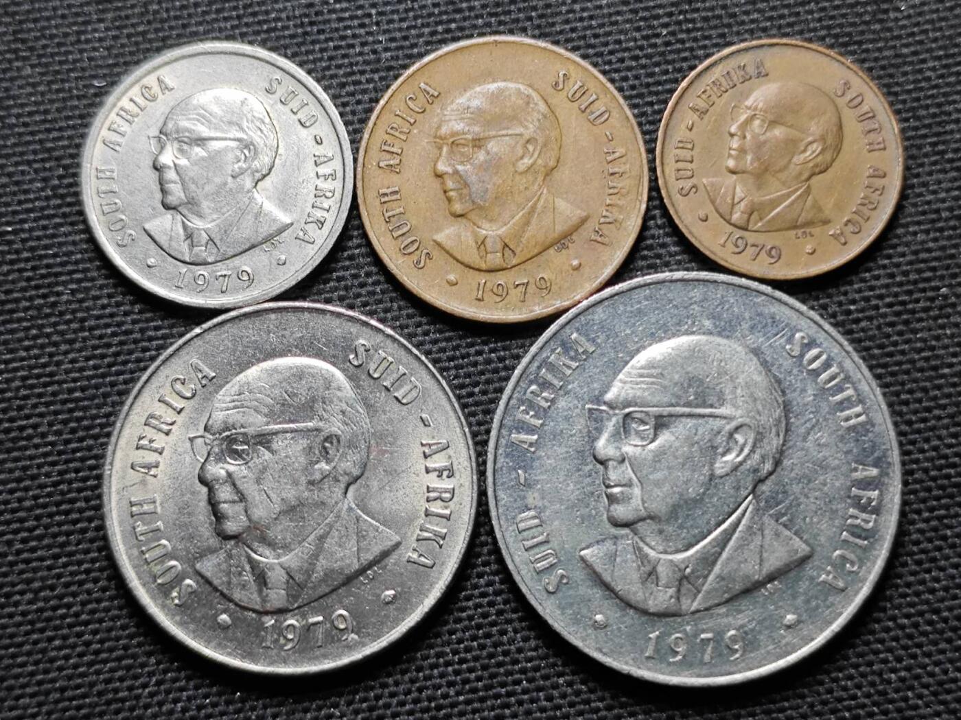 KK钱币收藏小铺 第355场 2月预留时间 周末发货