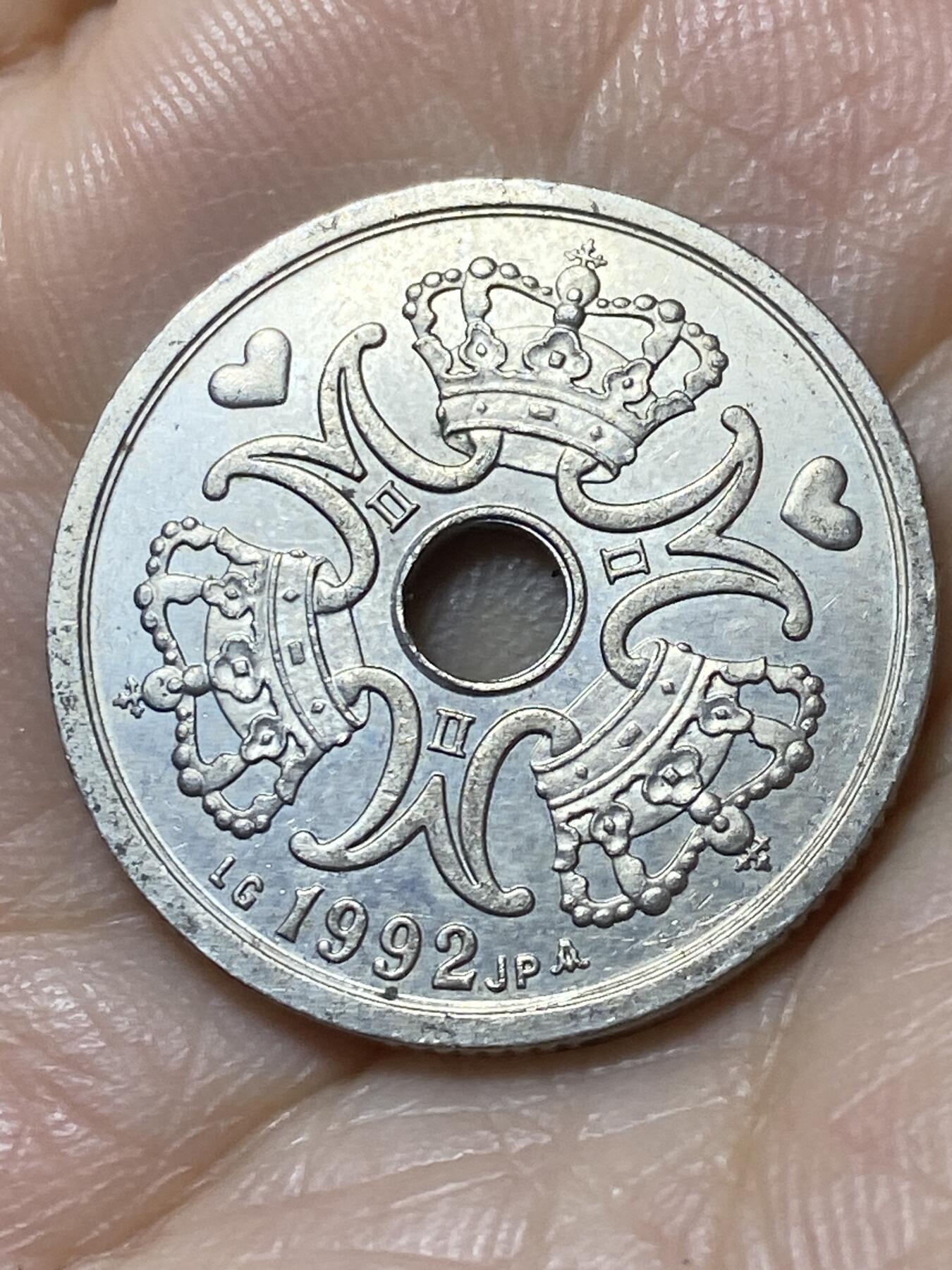 2025年第一百一十一场(总第一百三十七场）外国好品散币(免佣金) 丹麦🇩🇰1992年2克朗(玛格丽特二世时期，LG; JP; A版)