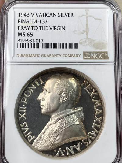 万国钱币拍卖第053期【万国秋季大拍上●周五周六两场连拍】 - NGC MS65 1943年意大利梵蒂冈庇护十二世纪念二战交战人民大银章 祈祷和平 精致镜面高浮雕顶奢收藏品质
