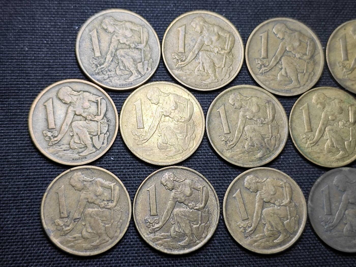 KK钱币收藏小铺 第355场 2月预留时间 周末发货