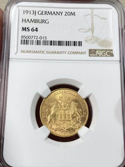 万国钱币拍卖第053期（万国秋季大拍●下） - NGC MS64 1913年德国汉堡双狮护盾长翅流通20马克金币 经典自由市名品 无论光度还是底板都无可挑剔 7.96g 900金 目前黄金一天一价 把握机会